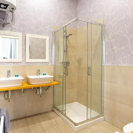 Urbe10 Angel Suites 1 Bedroom Apartment 3C Malaga Exterior photo